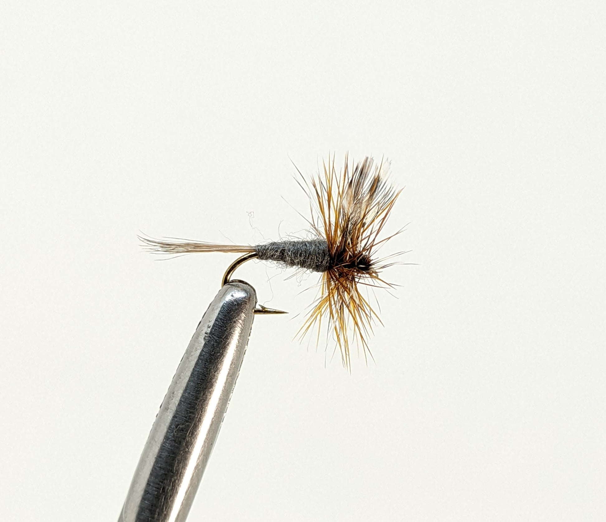 Adams Dun  Fly fishing fly. Dry, subsurface and nymph flies for anglers and fisherman. All the flies you need for sale online. Flies to buy online. Online fly fishing supplies. Catch fish with flies from Frontier Flies.