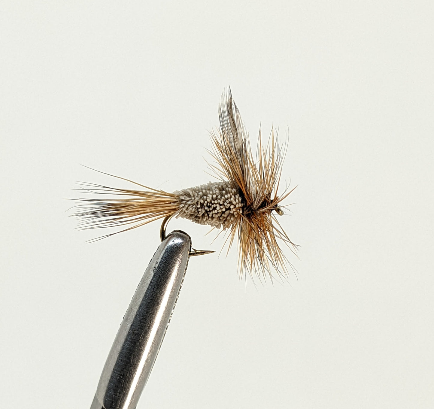 Adams Irresistable  Fly fishing fly. Dry, subsurface and nymph flies for anglers and fisherman. All the flies you need for sale online. Flies to buy online. Online fly fishing supplies. Catch fish with flies from Frontier Flies.